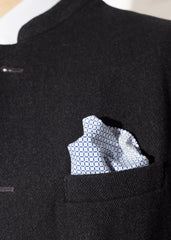 BLUE GEOMETRIC PRINT POCKET SQUARE